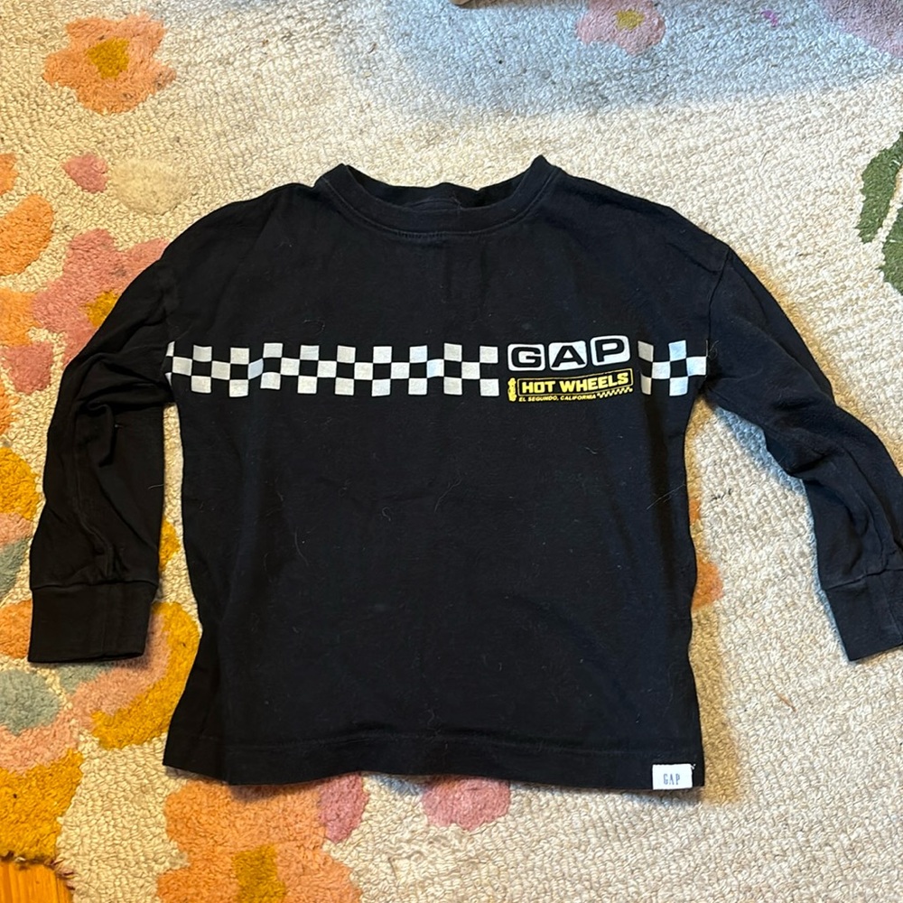 Gap hotwheels long sleeve, 2 Years